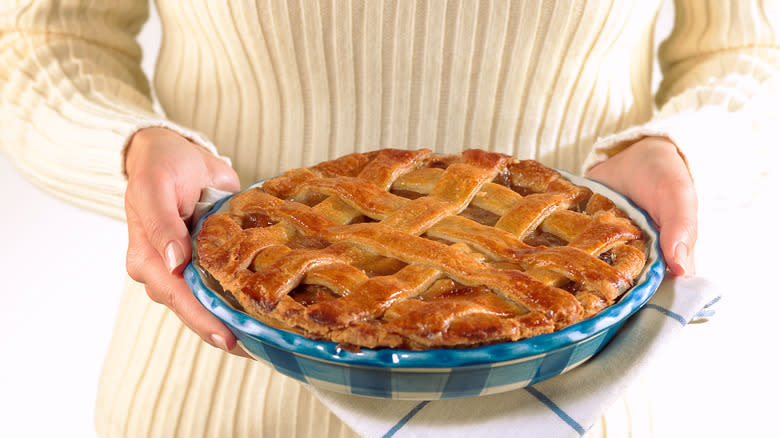 a finished apple pie