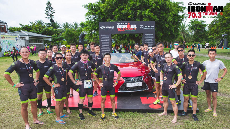 Lexus 由八大經銷商分別組隊參賽，一同完成 113 公里的艱鉅挑戰。