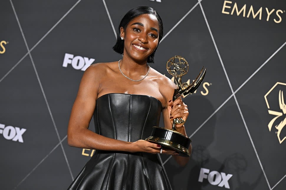 ayo edebiri 2023 emmy awards