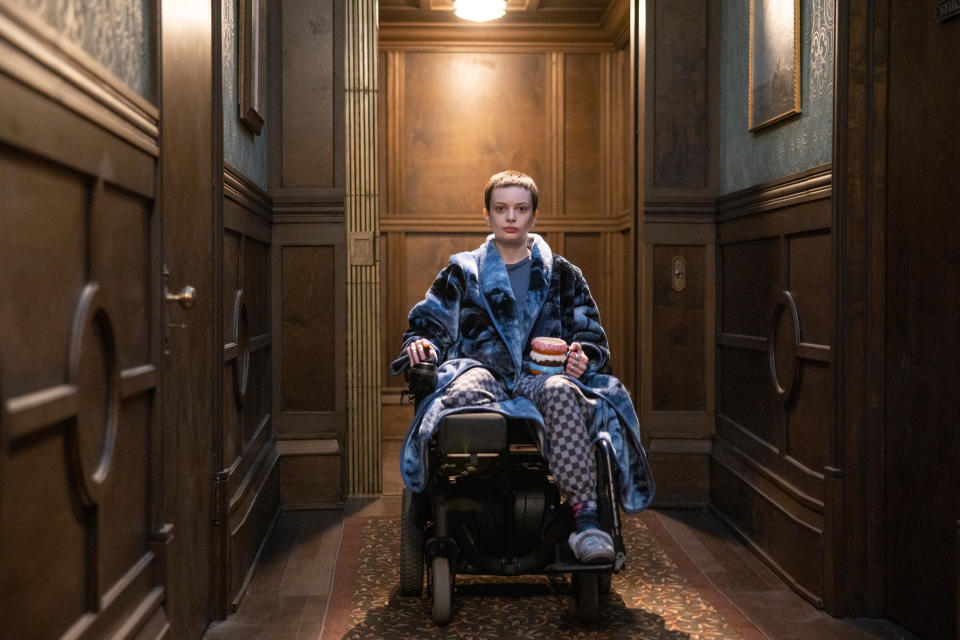 Ruth Codd as Anya in The Midnight Club (Netflix)