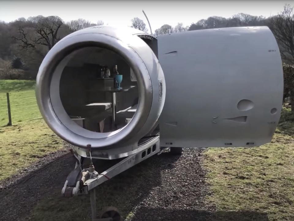 VC10 jet engine trailer - Steve Jones