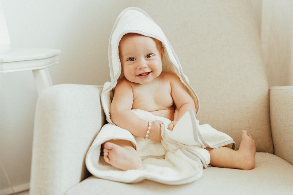 5) Organic Cotton Hooded Towel