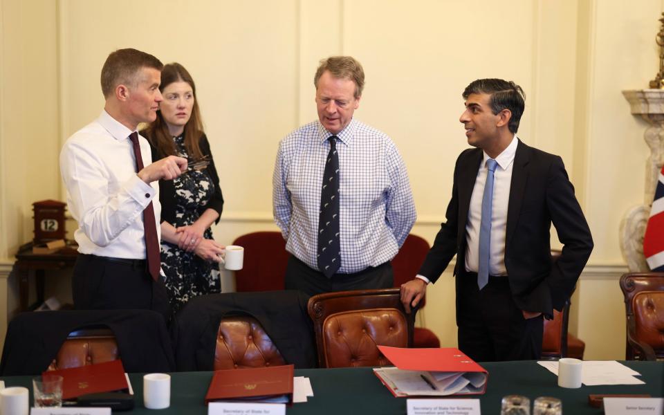 Rishi Sunak hosts his weekly cabinet meeting