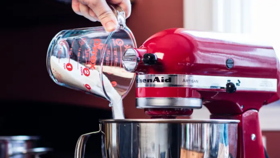 Best Home Depot gifts: KitchenAid Mixer