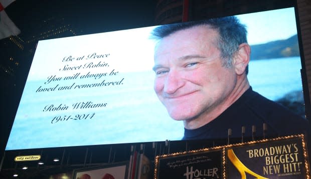 Broadway Dims The Light For Robin Williams