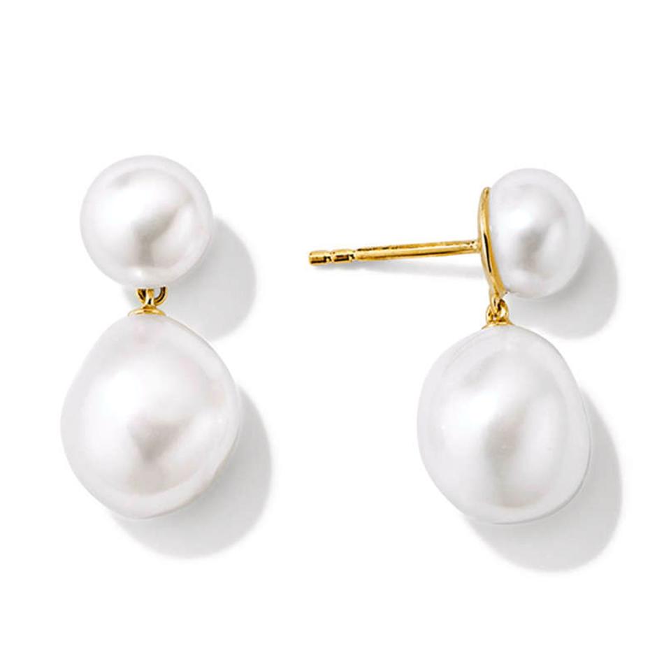 <p><a href="https://go.redirectingat.com?id=74968X1596630&url=https%3A%2F%2Fmejuri.com%2Fshop%2Fproducts%2Fbold-pearl-drop-earring&sref=https%3A%2F%2Fwww.bestproducts.com%2Ffashion%2Faccessories%2Fg1821%2Fbridesmaid-gift-ideas%2F" rel="nofollow noopener" target="_blank" data-ylk="slk:Shop Now;elm:context_link;itc:0;sec:content-canvas" class="link ">Shop Now</a></p><p>Bold Pearl Drop Earrings</p><p>$98.00</p><p>mejuri.com</p>