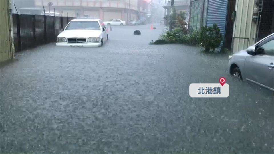 雨大到北港鎮停班停課！　豪雨大轟炸...雲林縣災情頻傳