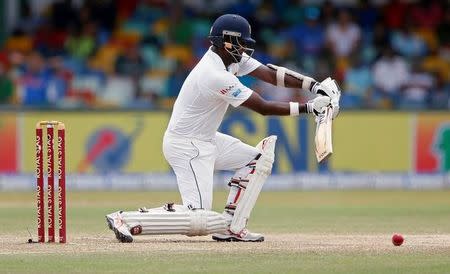 Cricket - Sri Lanka v India - Second Test Match - Colombo, Sri Lanka - August 6, 2017 Sri Lanka's Angelo Mathews plays a shot. REUTERS/Dinuka Liyanawatte