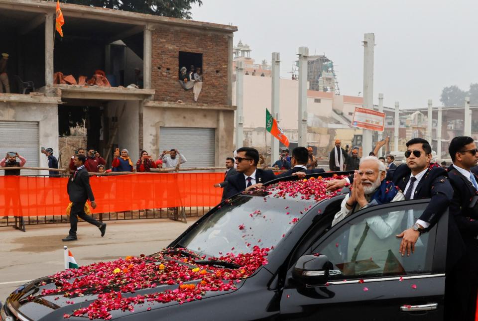 2023年12月30日，印度總理莫迪到阿尤德亞造勢，印度教徒熱烈歡迎。路透社