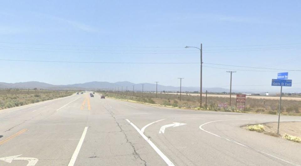 The intersection of Highway 138 and 106th Street, just east of Palmdale, as pictured in a Google Street View image.