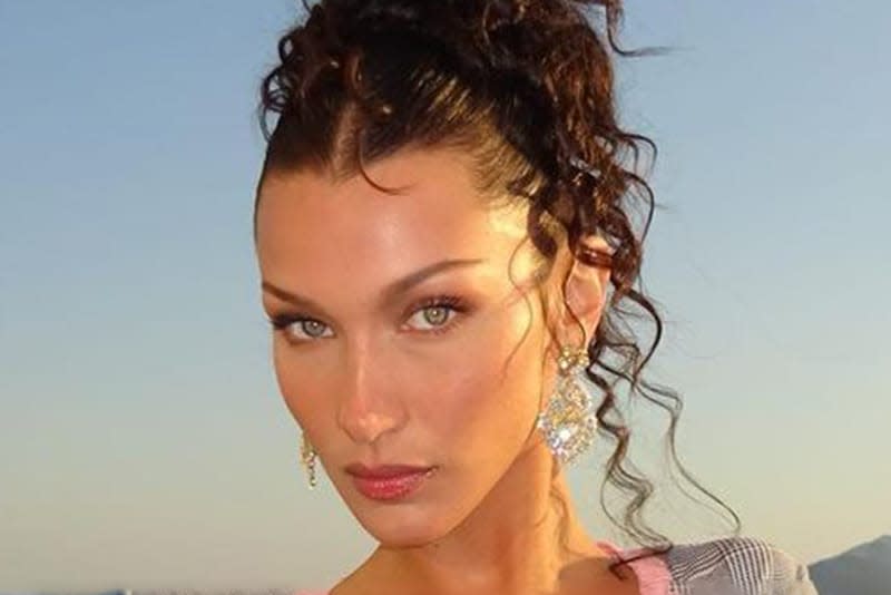 7. Bella Hadid's Nail Art Evolution: From Simple to Statement - wide 2