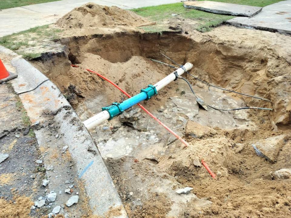 A fiber optic internet company, Lumos, has been expanding into the Midlands. They were previously barred from working in Columbia after causing gas leaks and water main breaks. Their work has resumed, and has led to five water main breaks in the Columbia area in July.