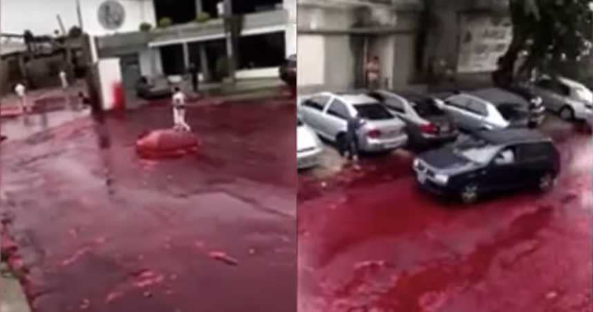整條街道呈現血紅色的恐怖景象。（圖／截取自YouTube）