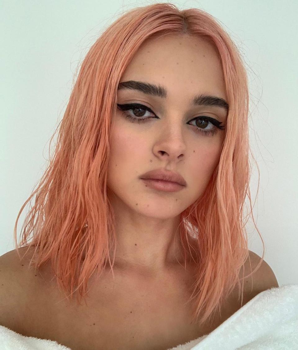 Peach Lob