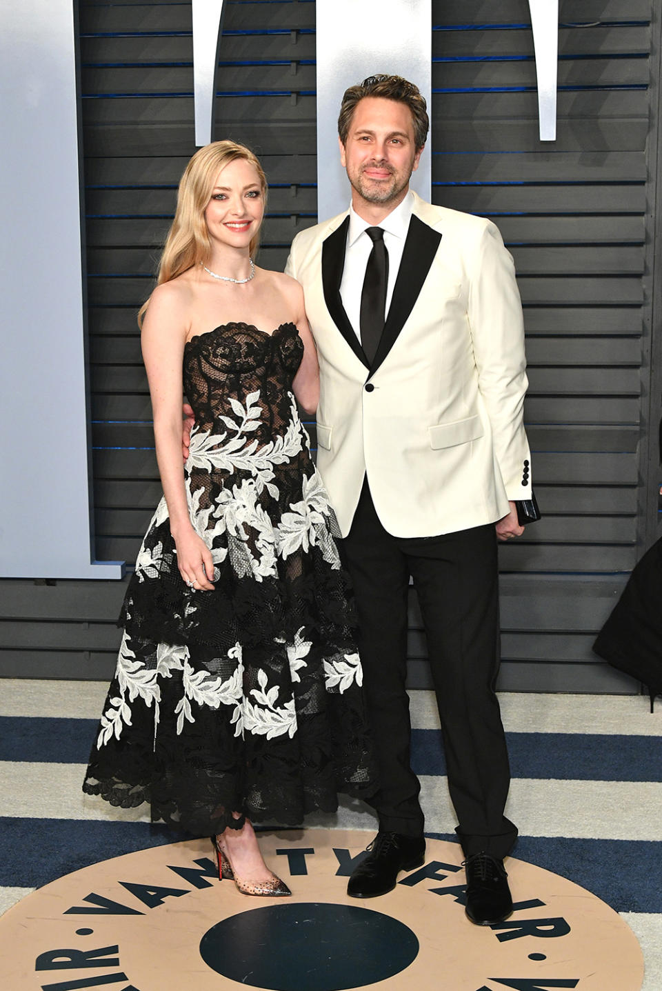 Amanda Seyfried and Thomas Sadoski