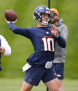 Denver Broncos quarterback Bo Nix takes part in a drill during the NFL football team's rookie minicamp Saturday, May 11, 2024, in Centennial, Colo. (AP Photo/David Zalubowski)