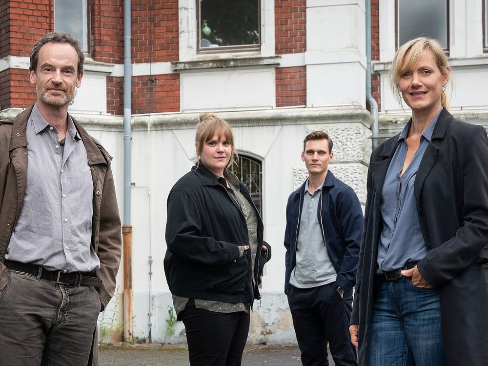 Der Dortmund-"Tatort" (v.l.): Peter Faber (Jörg Hartmann), Rosa Herzog (Stefanie Reinsperger) und Jan Pawlak (Rick Okon) müssen ohne Martina Böhnisch (Anna Schudt) klarkommen. (Bild: WDR/Thomas Kost)