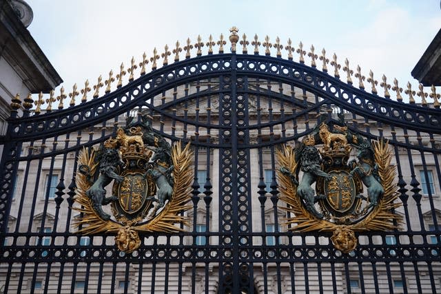 Buckingham Palace gates