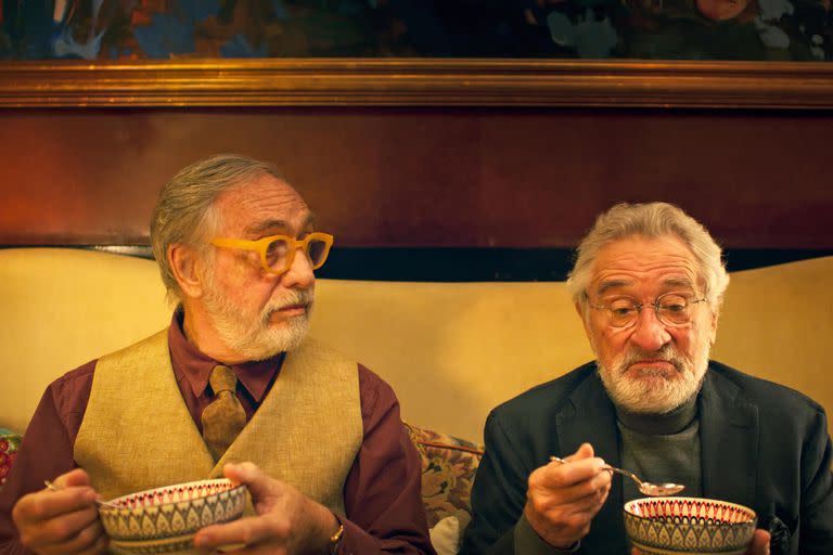 Luis Brandoni y Robert De Niro, los dos vitales protagonistas octogenarios de la flamante miniserie Nada
