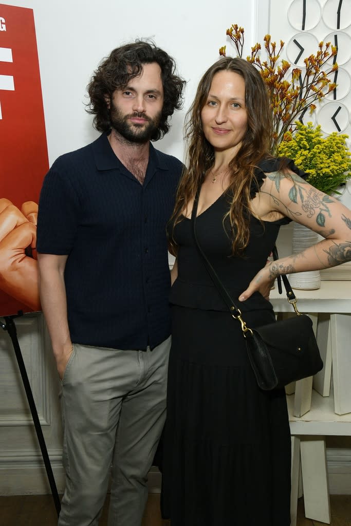 Penn Badgley, Domino Kirke