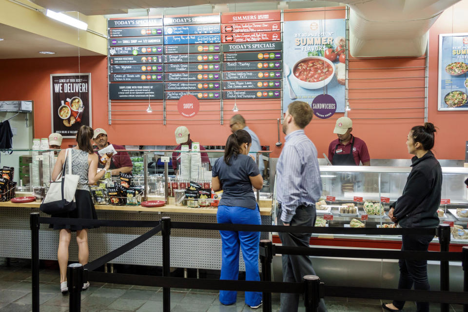 New York City,NY NYC,Manhattan,Midtown,30 Rockefeller Center,GE building,Level,Hale and Hearty Soups,restaurant restaurants food dining eating out caf (Jeffrey Isaac Greenberg / Alamy Stock Photo)