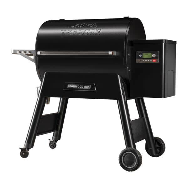 Traeger Ironwood Series 885 Pellet Grill (Amazon / Amazon)