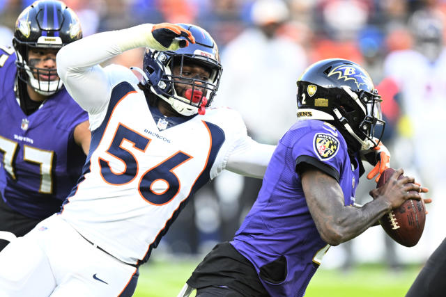 Broncos OLB Baron Browning undergoes knee surgery