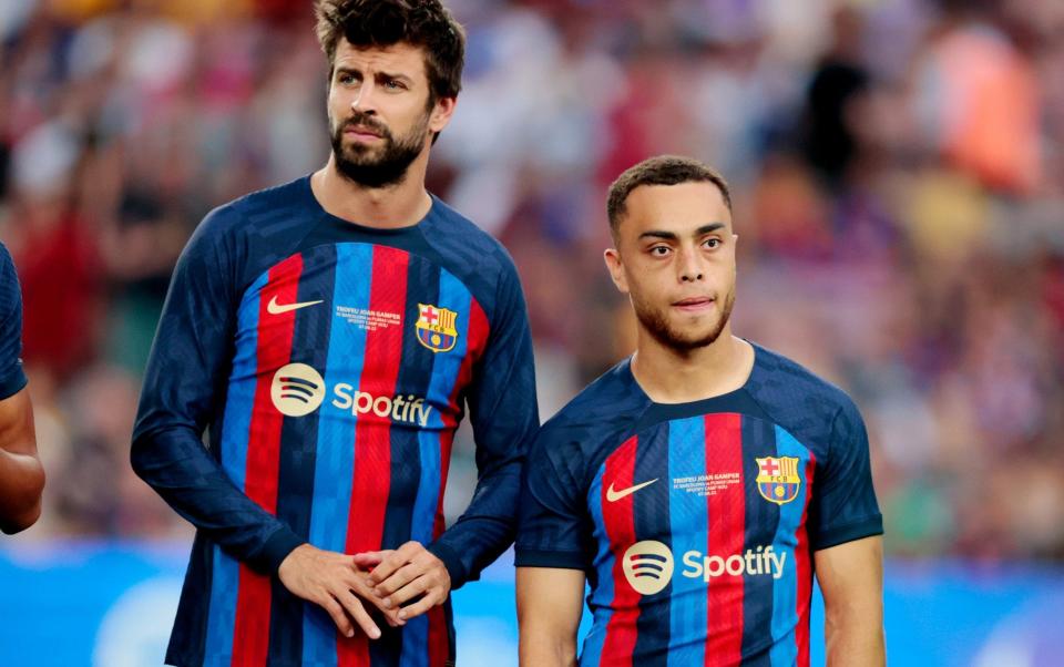 The chaos of Barcelona: a revolving door, financial black hole and mortgaging the club's future