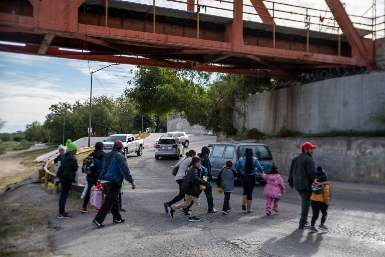 MEXICO-US-MIGRANTS-CROSSING