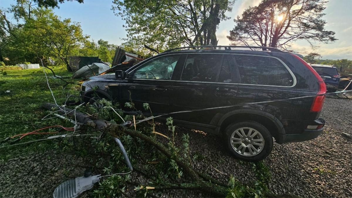 Tornado damage reported in Missouri as severe storms march across Midwest, Plains