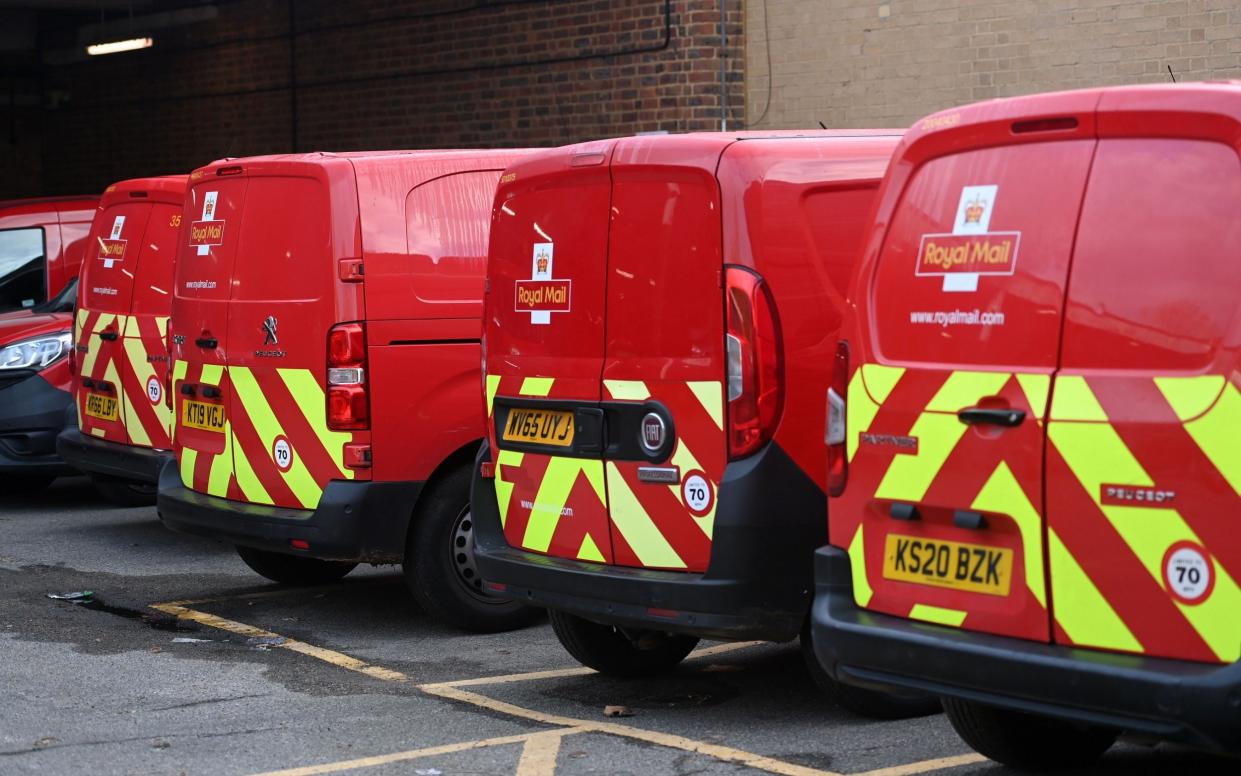 Ransomware gang threaten to publish stolen Royal Mail data