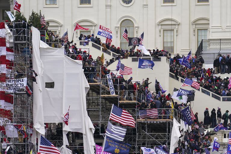 La insurrección en el Capitolio, en Washington. (AP/John Minchillo, File)