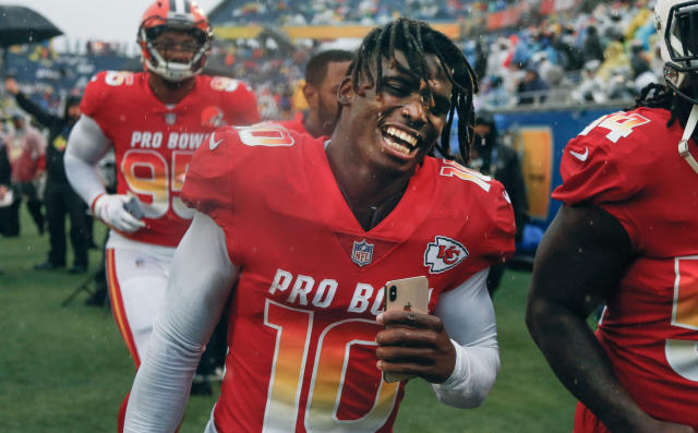 Win a trip to the 2022 Pro Bowl by supporting Chiefs WR Tyreek Hill's  foundation