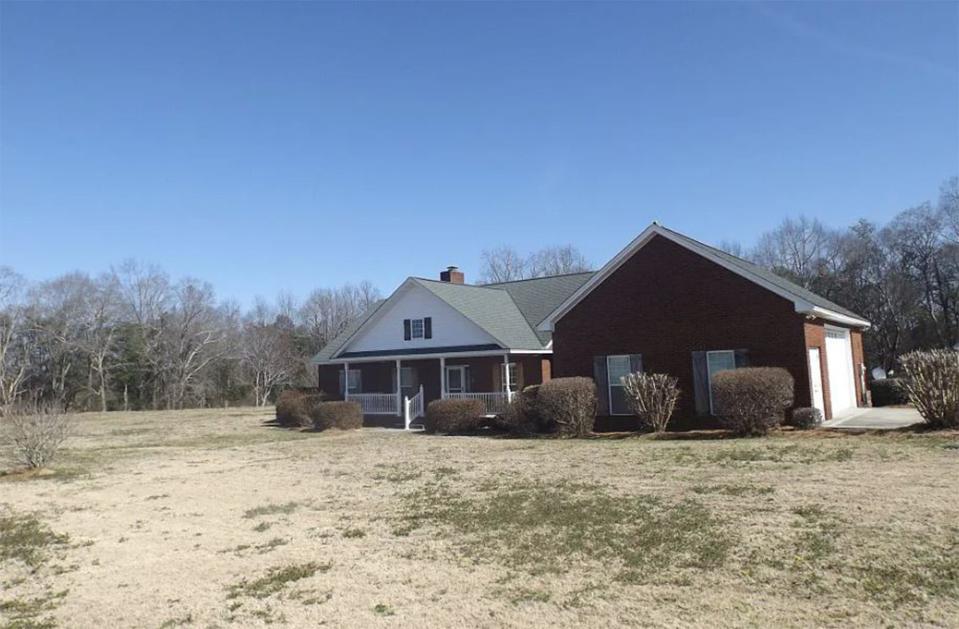 The house and 5.7 acres at 1812 County Road 21 northwest of Prattville  are for sale for $499,000. The home was built in 2010 and offers 1,994 square feet of living space. The design includes three bedrooms and two and a half bathrooms.