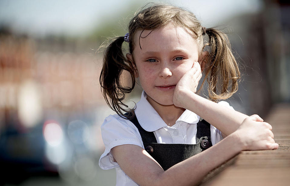 Manchester UK girl Scarlett Langton, 10, 'died' for six minutes after suffering a rare asthma condition called Bronchospasm.. Source: Australscope