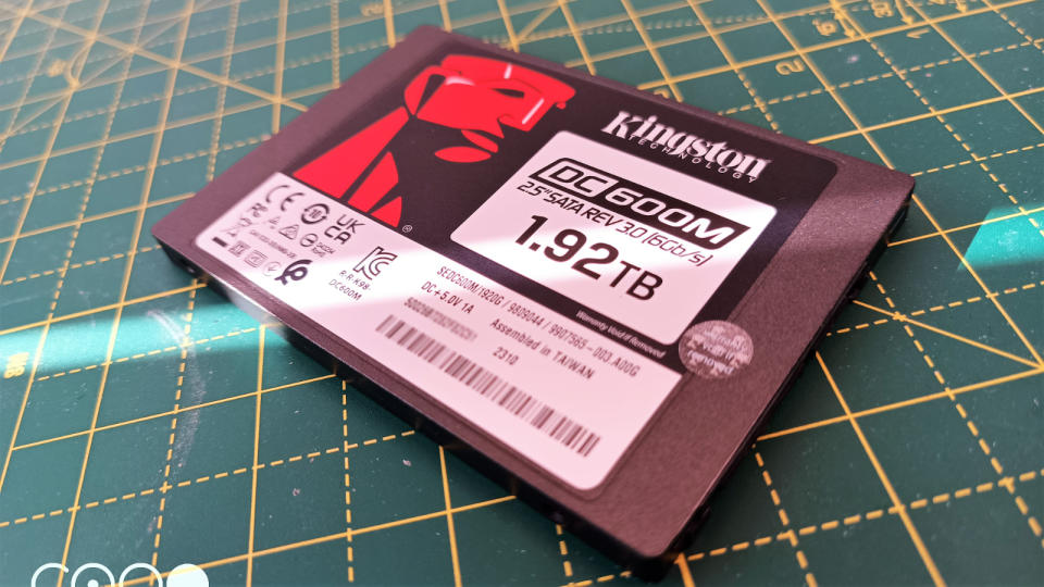 Kingston DC600M 1.92TB