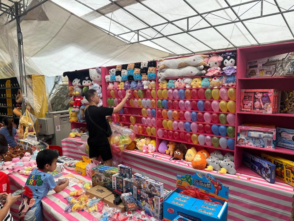 Hokkien lam ann festival - kids games booth