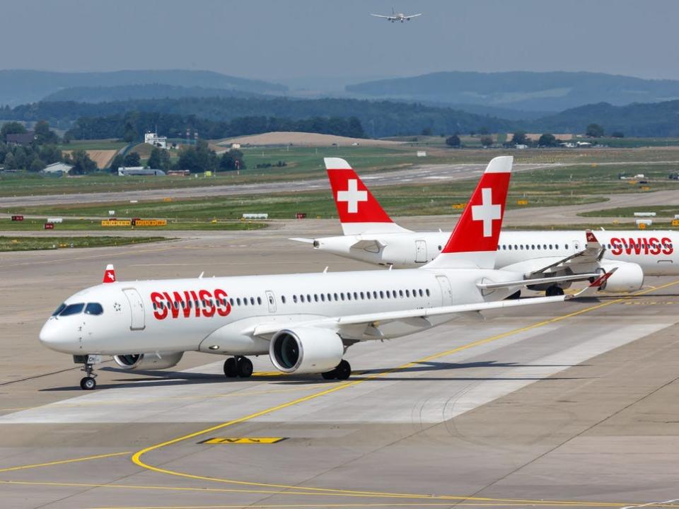 SWISS A220.