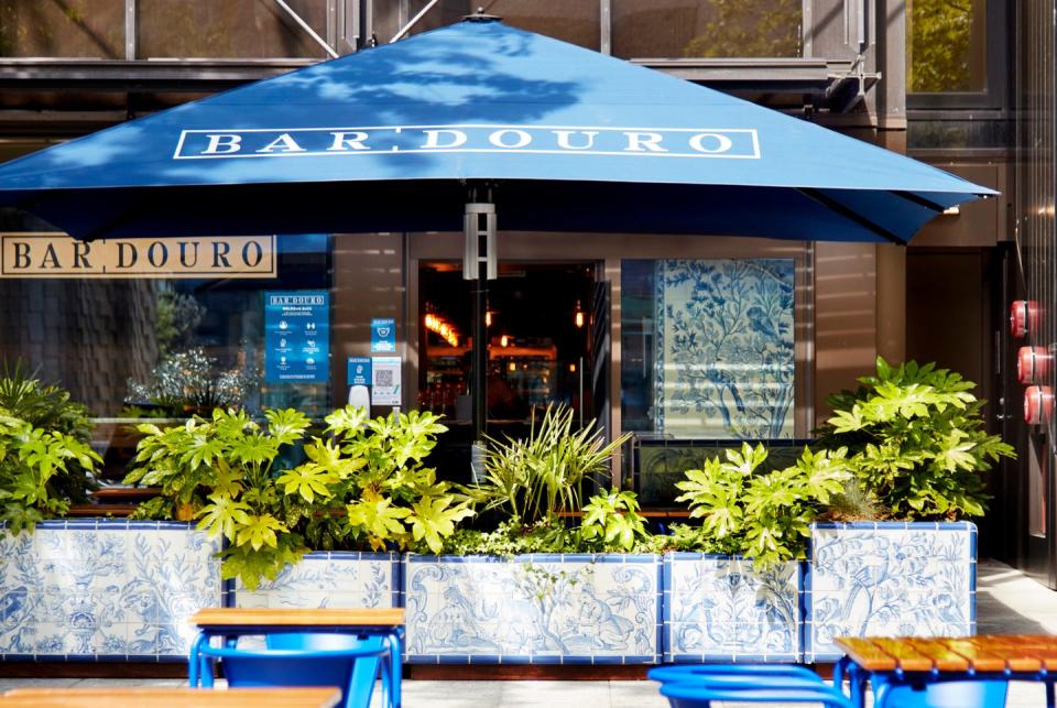 31) Bar Douro City, Broadgate