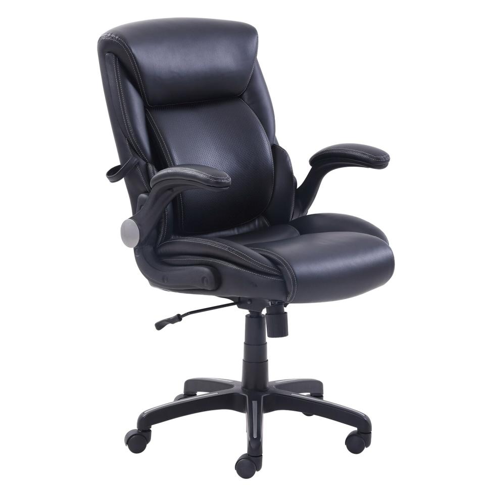 Best with Lumbar Support: Serta Air Lumbar Bonded Leather Manager Office Chair