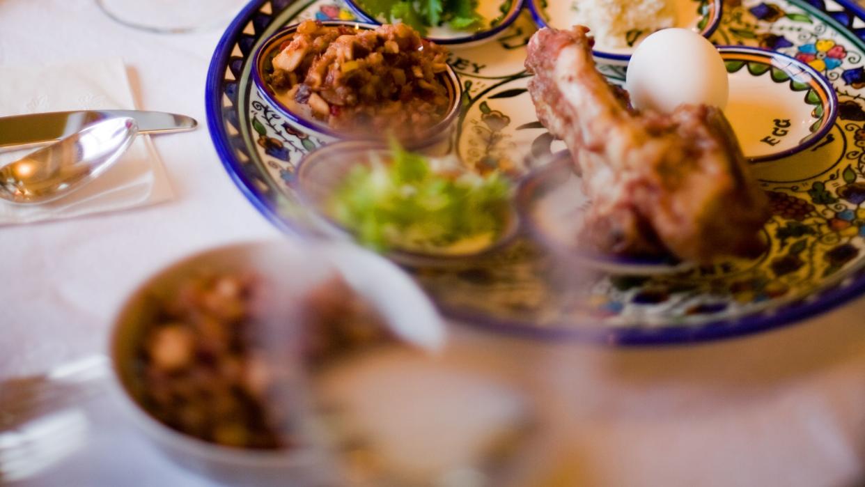 passover seder plate