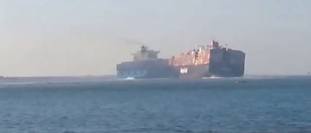 Enormous Freighter Ships Collide In The Suez Canal [VIDEO]