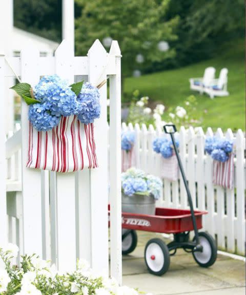 Striped Bouquet Holders