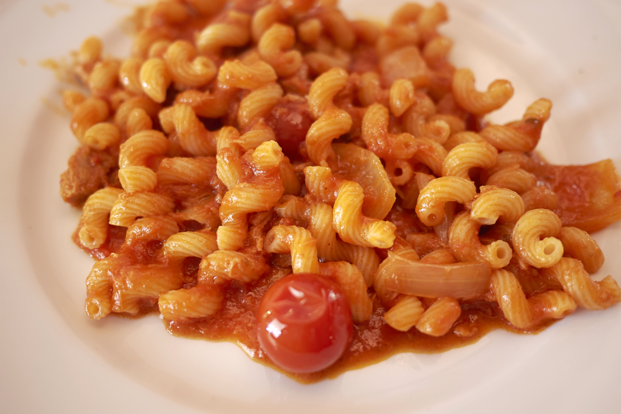 pasta with tomato sauce