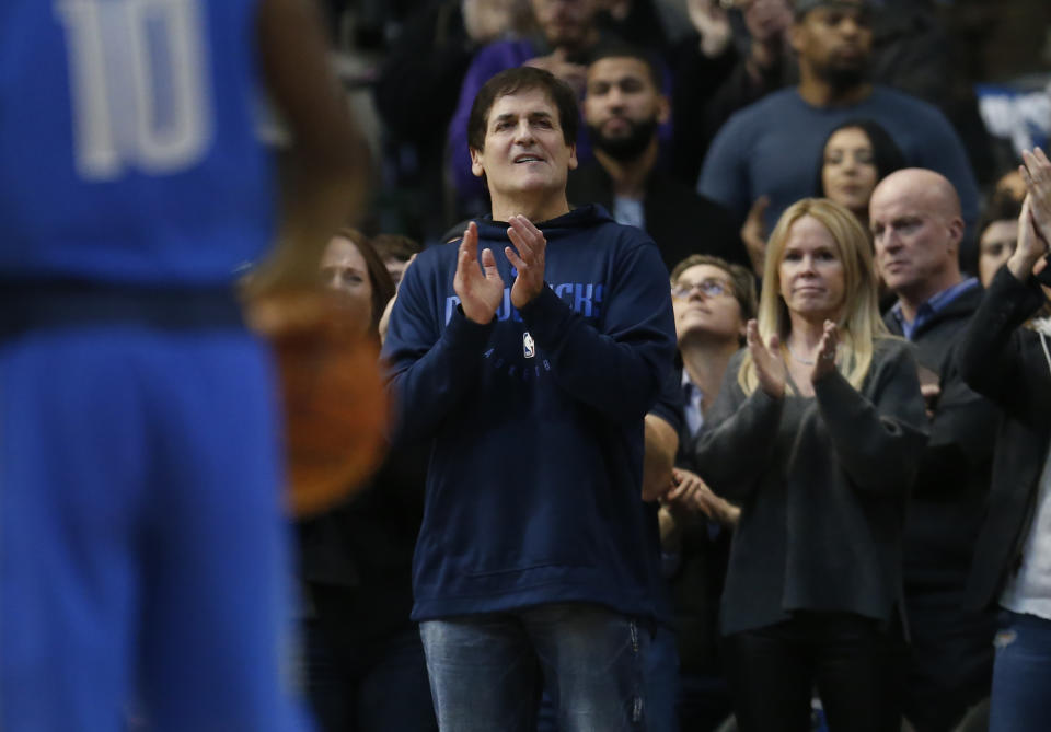 Mavericks owner Mark Cuban said he’s fine with the NBA lowering its age minimum, but he cautioned young players who could “fall hard.” (AP/Ron Jenkins)