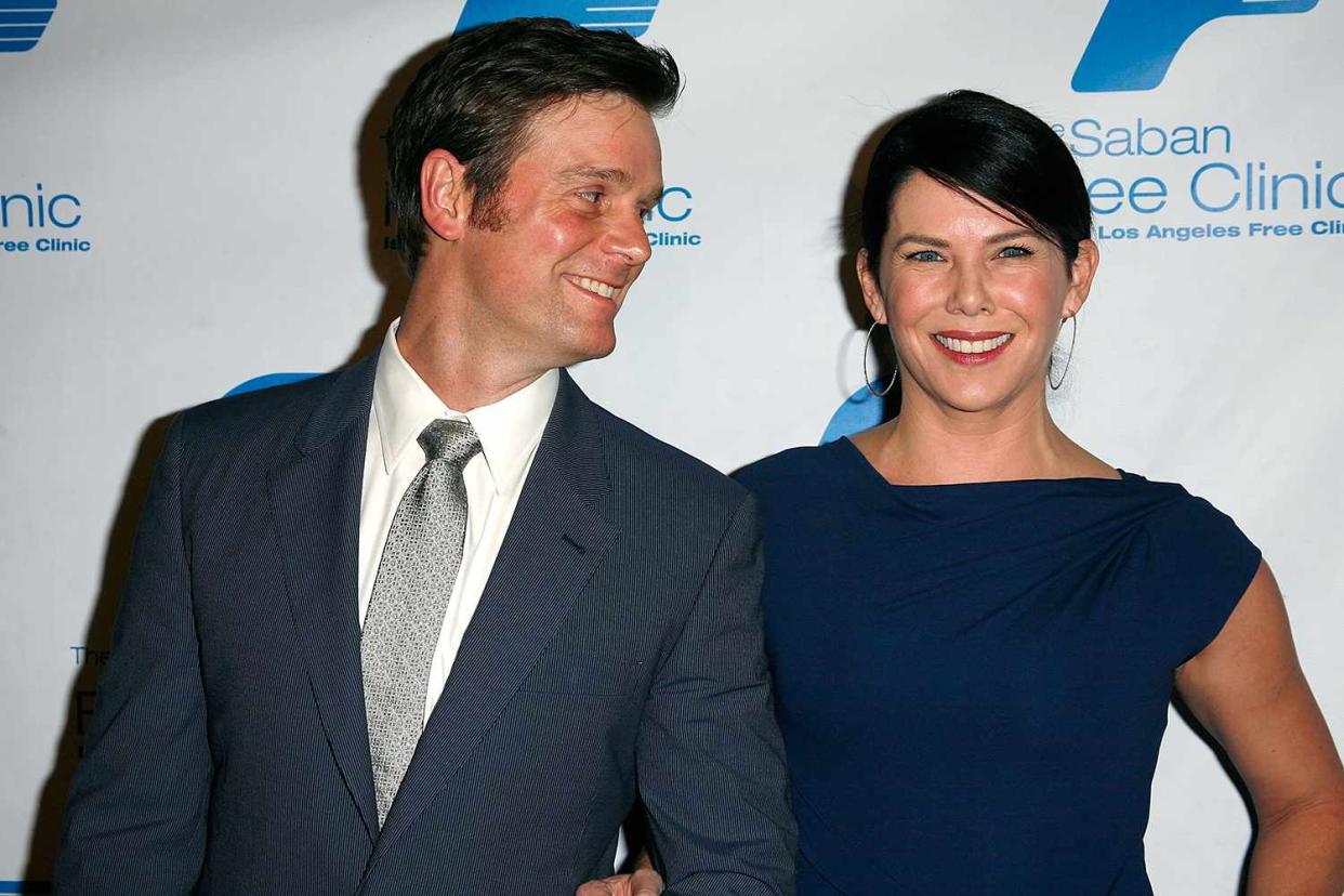 Lauren Graham Peter Krause relationship