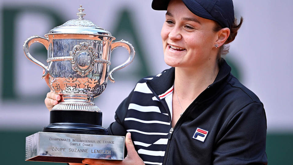 Ashleigh Barty celebrates with her trophy. (Photo by Mustafa Yalcin/Anadolu Agency/Getty Images)