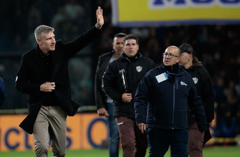 Martín Palermo, finalista con Platense de la Copa de la Liga, no continuará en el Calamar; su nombre quedó vinculado a la fórmula Andrés Ibarra-Mauricio Macri para dirigir a Boca