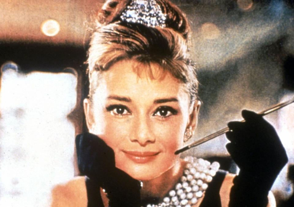 Die schöne Audrey Hepburn, die nun schon seit 27 Jahren tot ist, spielte in zahlreichen Filmen mit und engagierte sich besonders für UNICEF. Wie sieht es bei ihr mit Nachkommen aus? (Bild: Paramount)