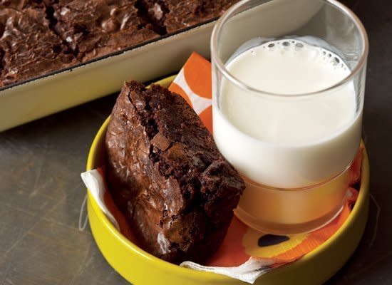 <strong>Get the <a href="http://www.huffingtonpost.com/2011/10/27/brownies_n_1061477.html" target="_hplink">Black Bean Brownies recipe</a></strong>